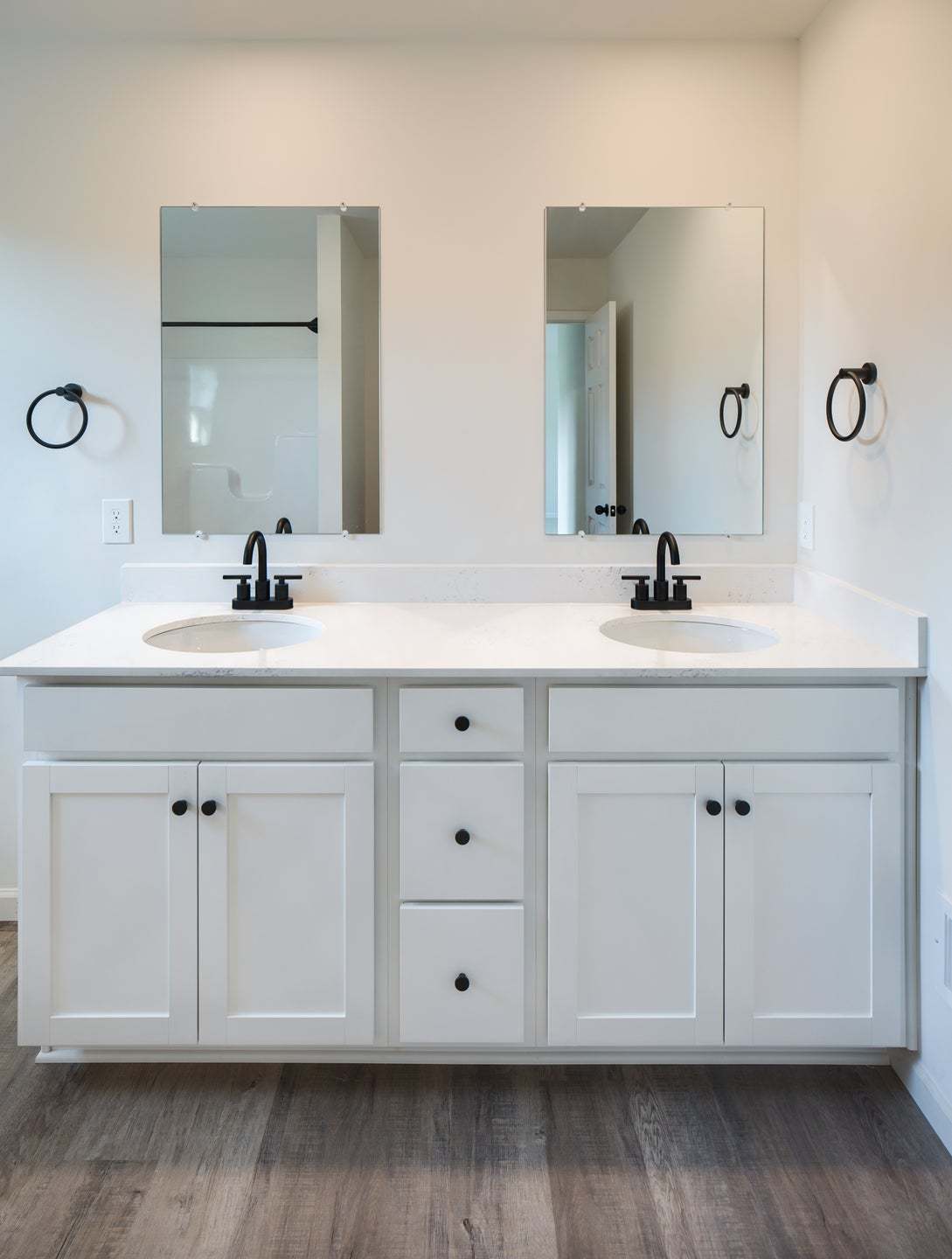 Standard Bath W/Upgrades