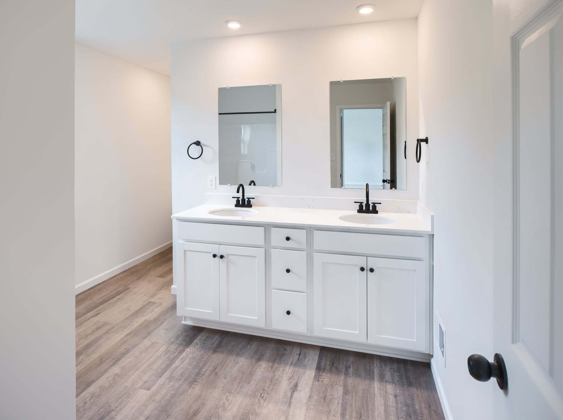 Standard Bath W/Upgrades