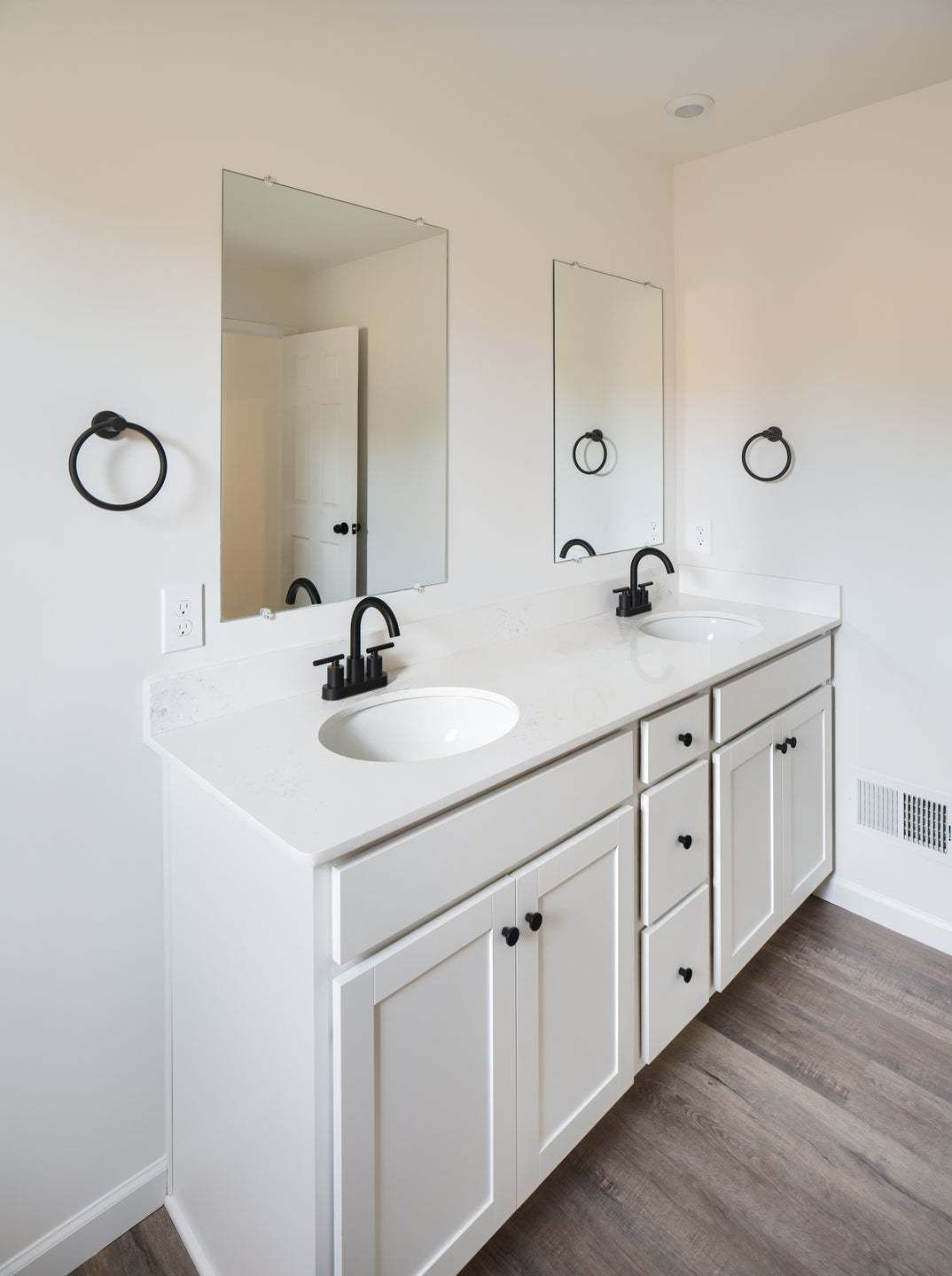 Standard Bath W/Upgrades
