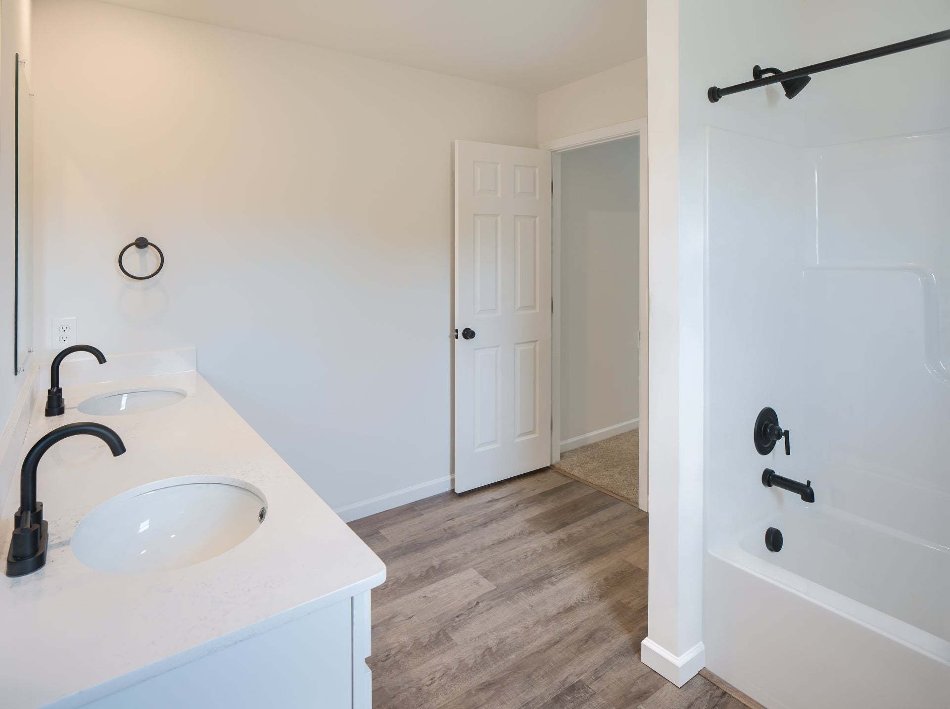 Standard Bath W/Upgrades
