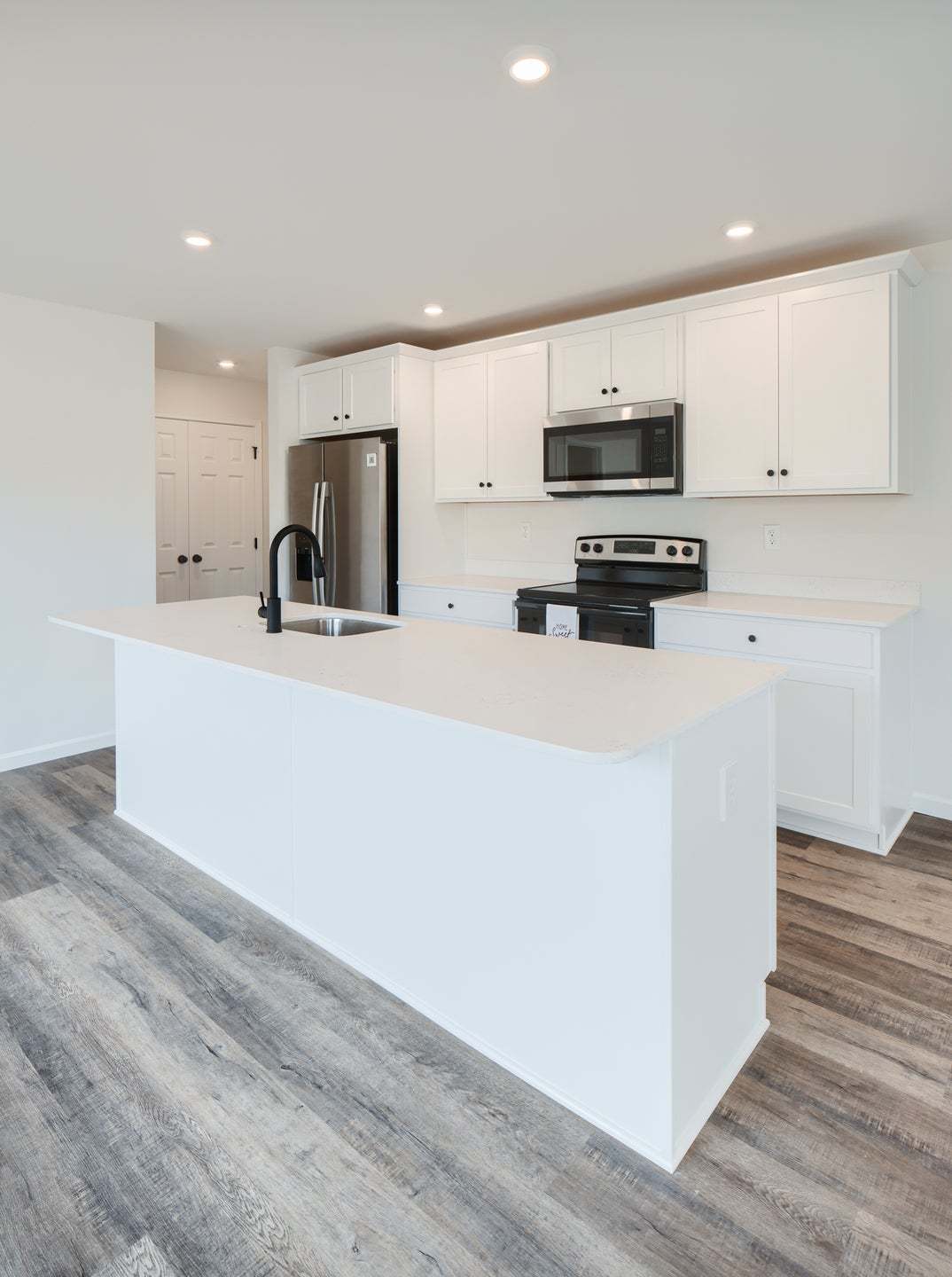 Standard Kitchen W/Upgrades