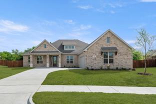 Ranch Two Story - Kentsdale Farms: Desoto, Texas - Kindred Homes