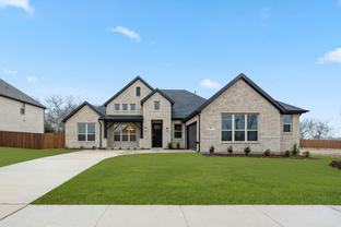 Lodge (Courtyard) - Kentsdale Farms: Desoto, Texas - Kindred Homes