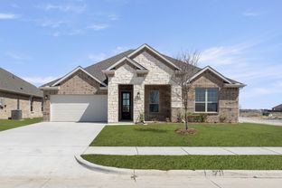 Magnolia - Park Trails: Forney, Texas - Kindred Homes