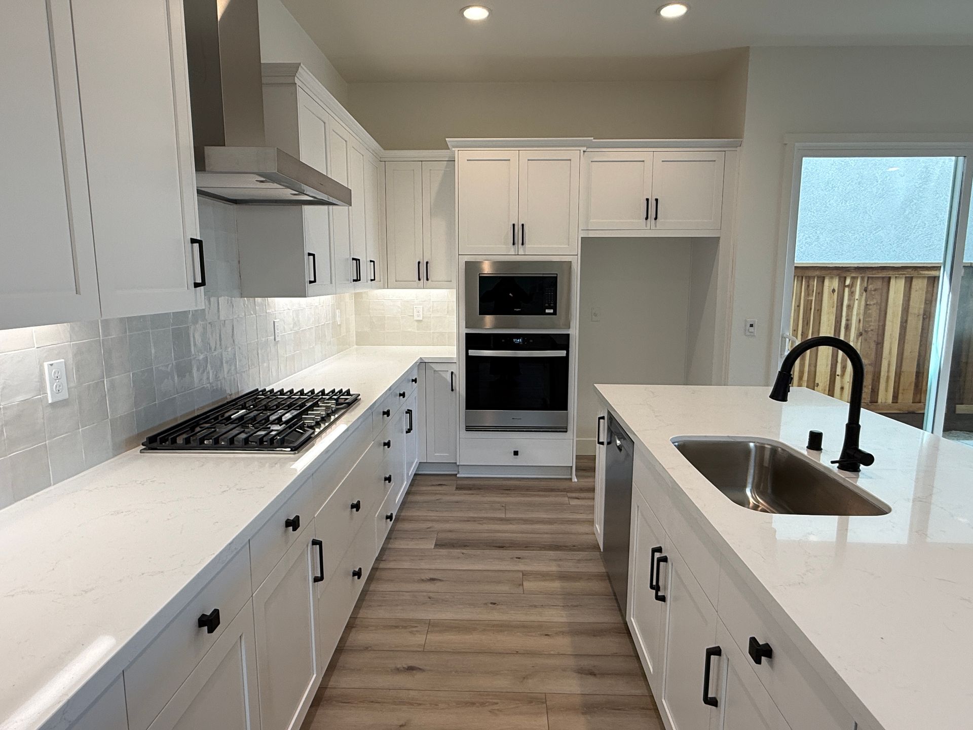 Kitchen Cabs