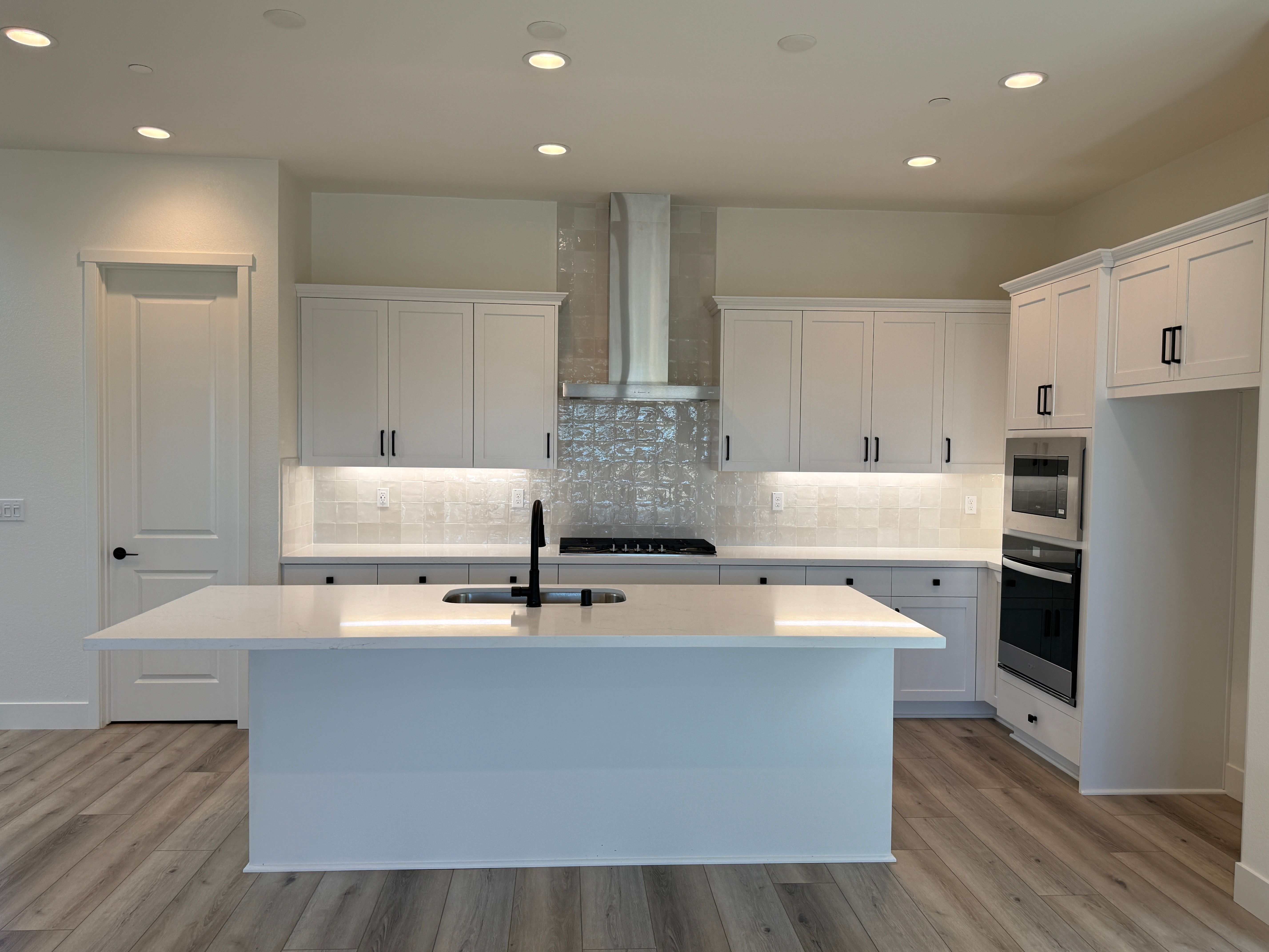 Island Kitchen