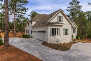 Kirby Real Estate Group por Kirby Real Estate Group en Pinehurst-Southern Pines North Carolina
