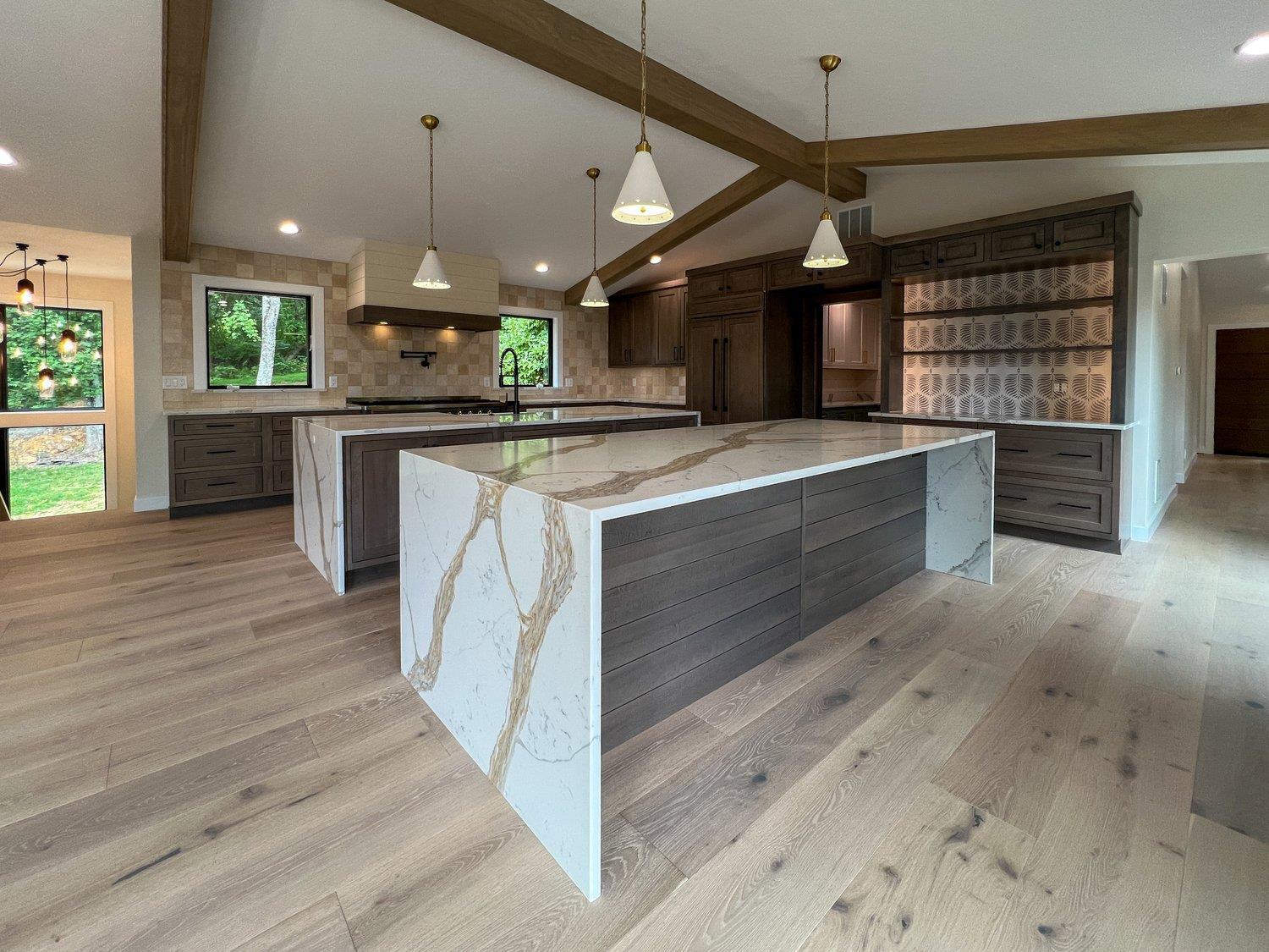 casa en Knight Builders, Inc por Knight Builders, Inc