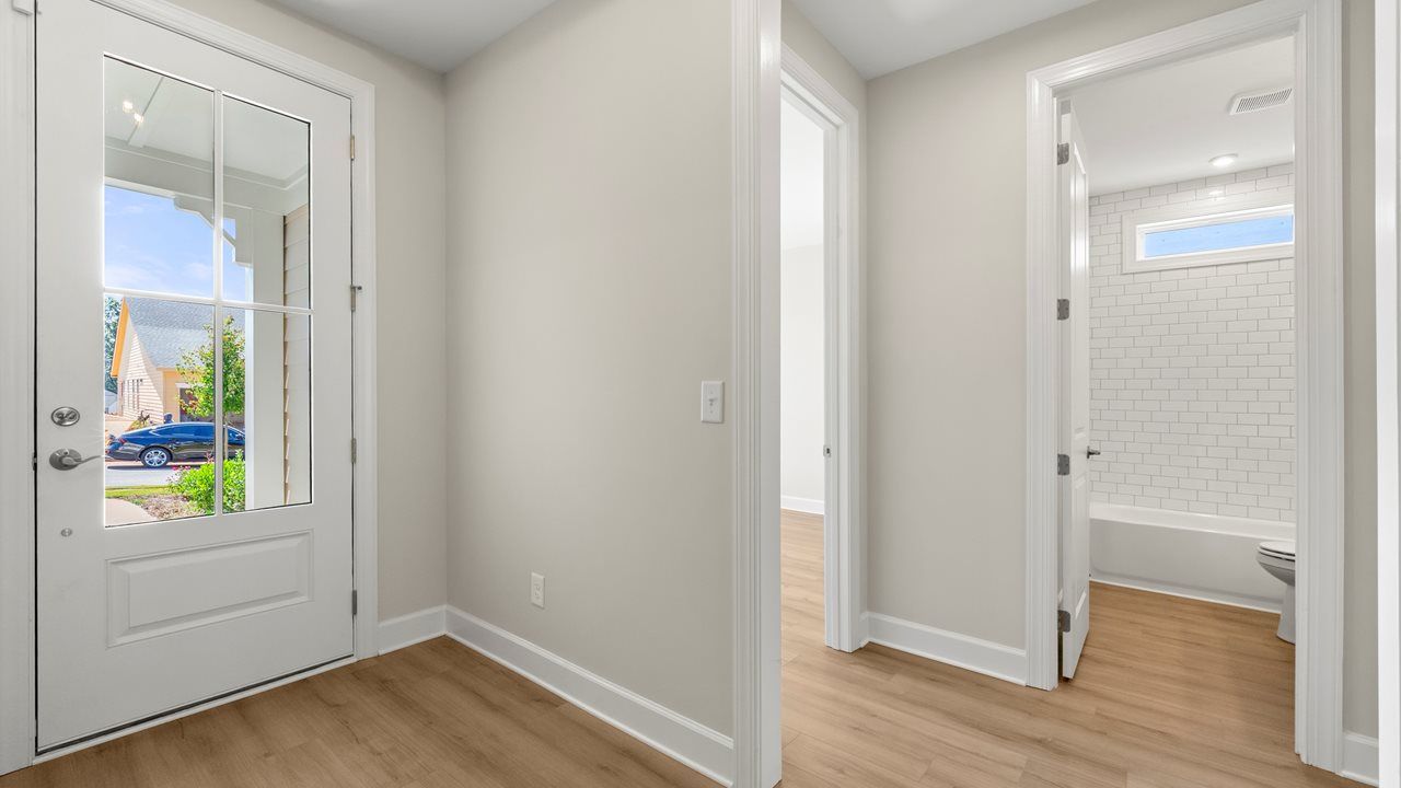 Cedar Model | Foyer