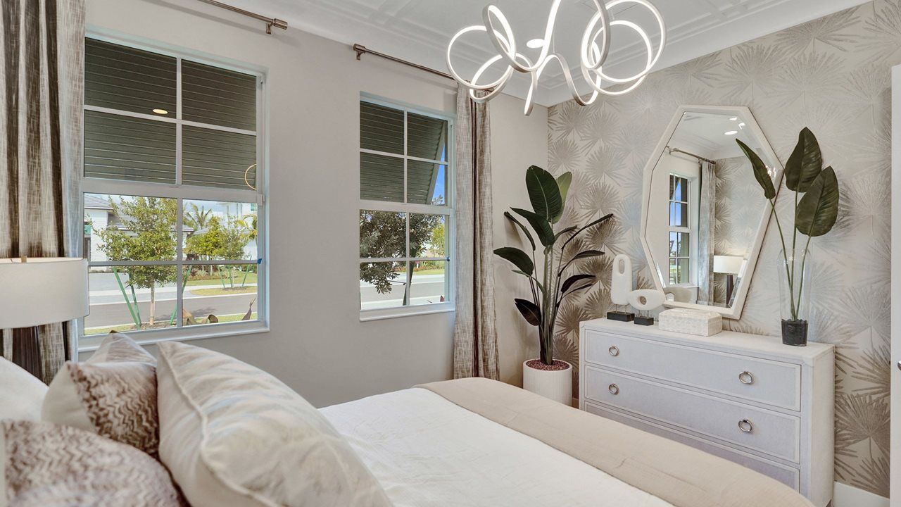 Secondary bedroom