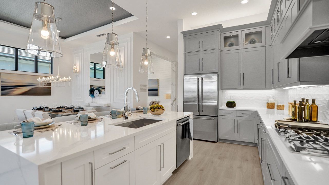 Kitchen to Entry