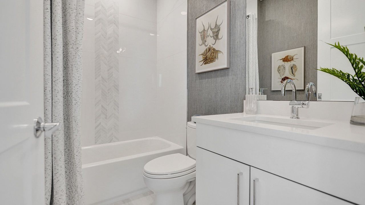 Bonus Room Bath