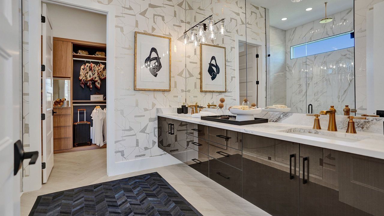 Owner's Bath