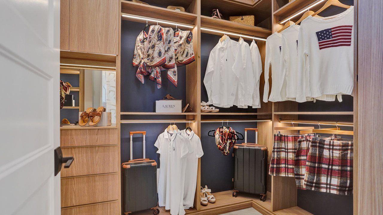 Owner's Closet