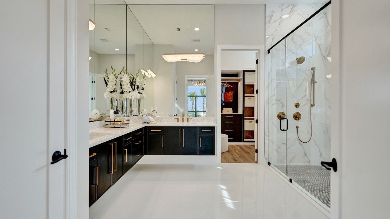 Owner's Bath