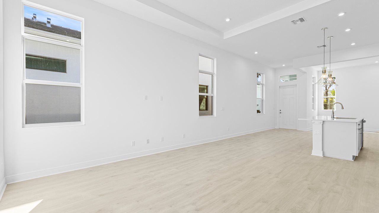 140 SE Via Tirso (Allison)