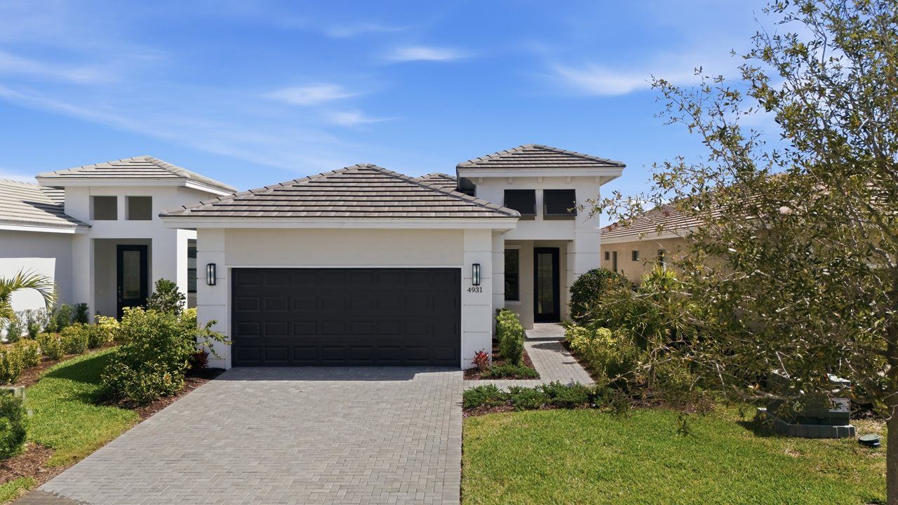 4931 Carova Way (Summerland)