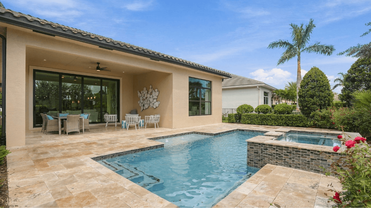 Madison Model | Lanai and Pool