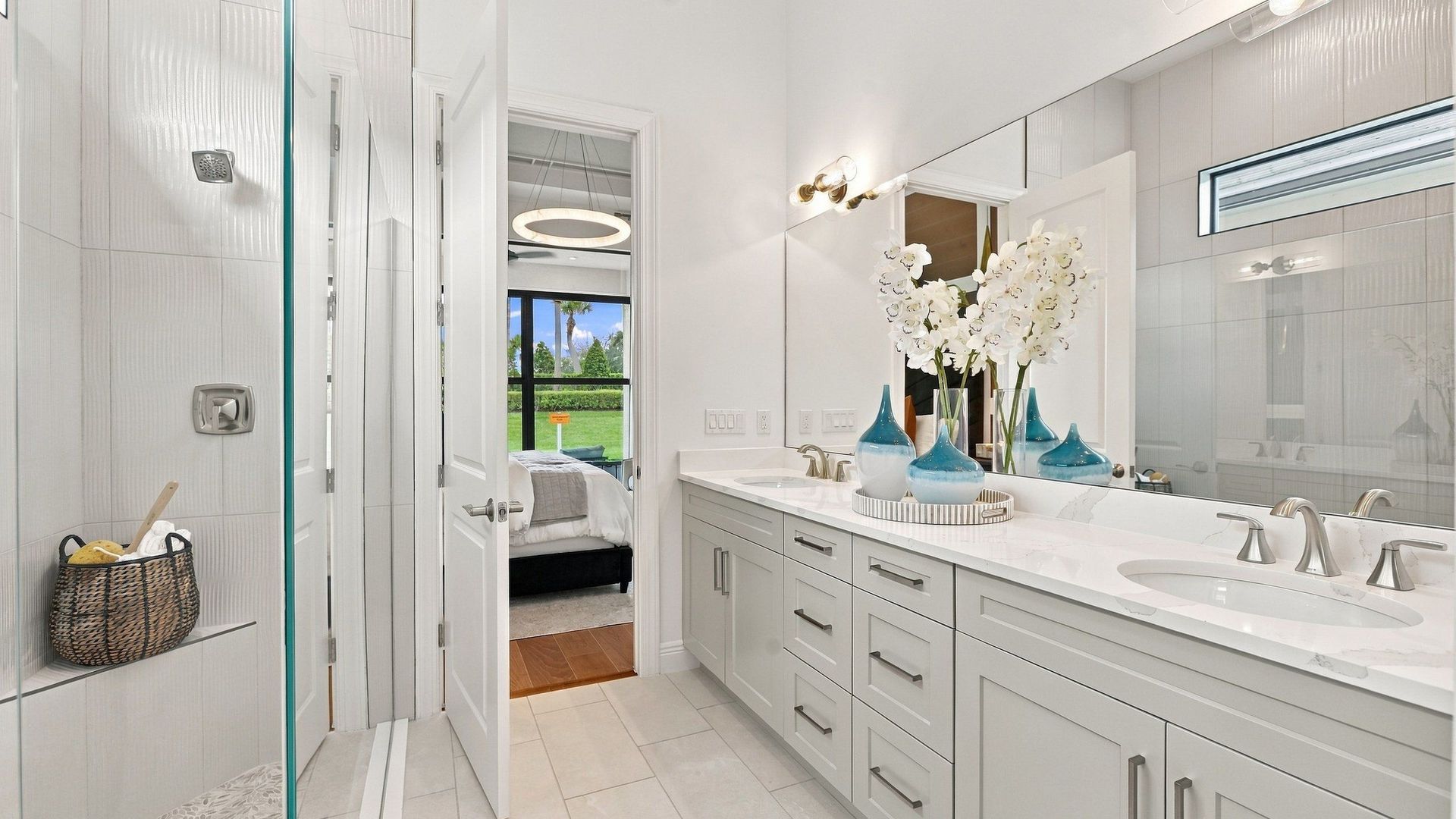 Owner's Bath