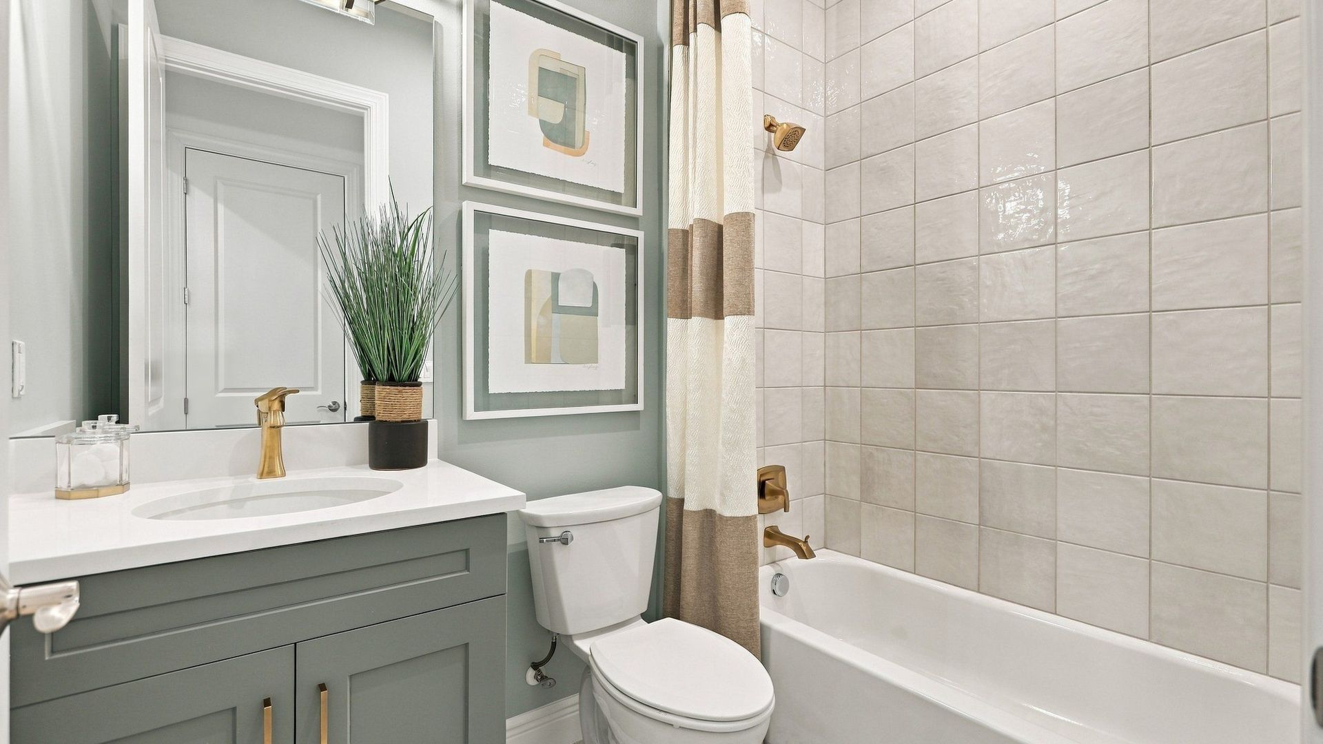 Secondary Bath