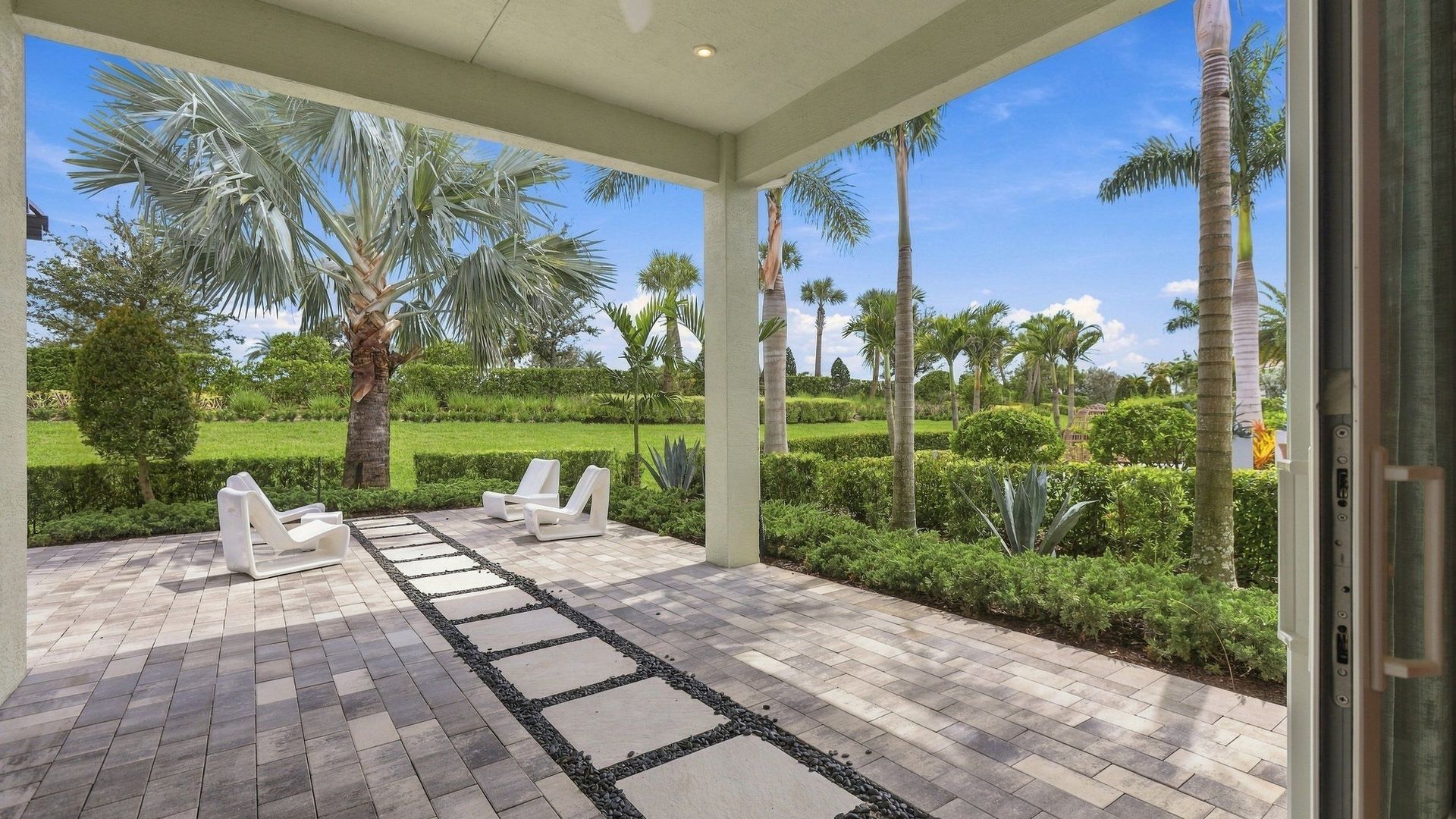 Covered Lanai