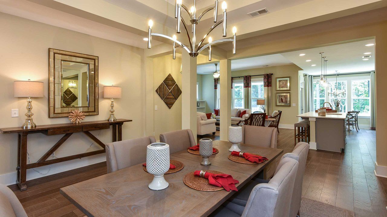 Oakside Model Home | Dining