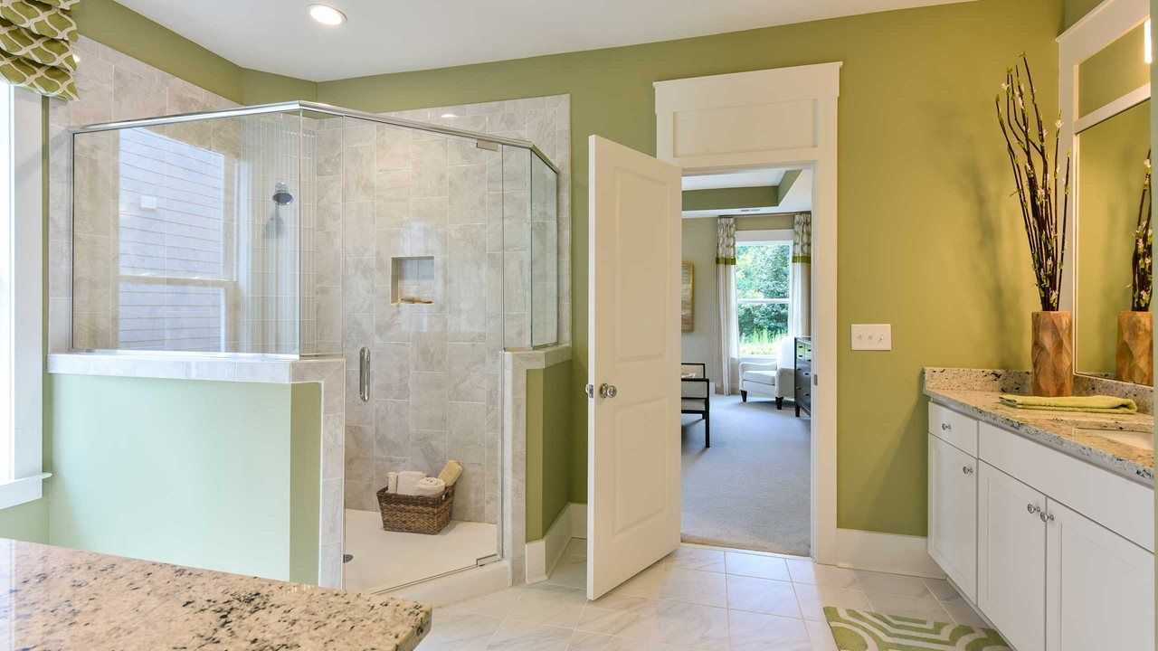 Fir Model Home | Owner's Bath