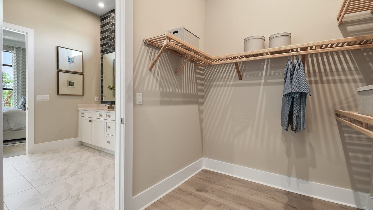 Julia Model | Owner's Walk-In Closet
