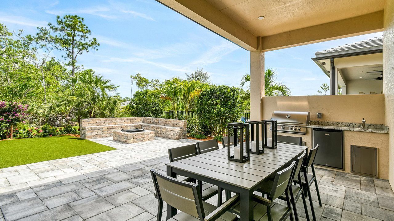 Madison Model | Lanai and Summer Kitchen