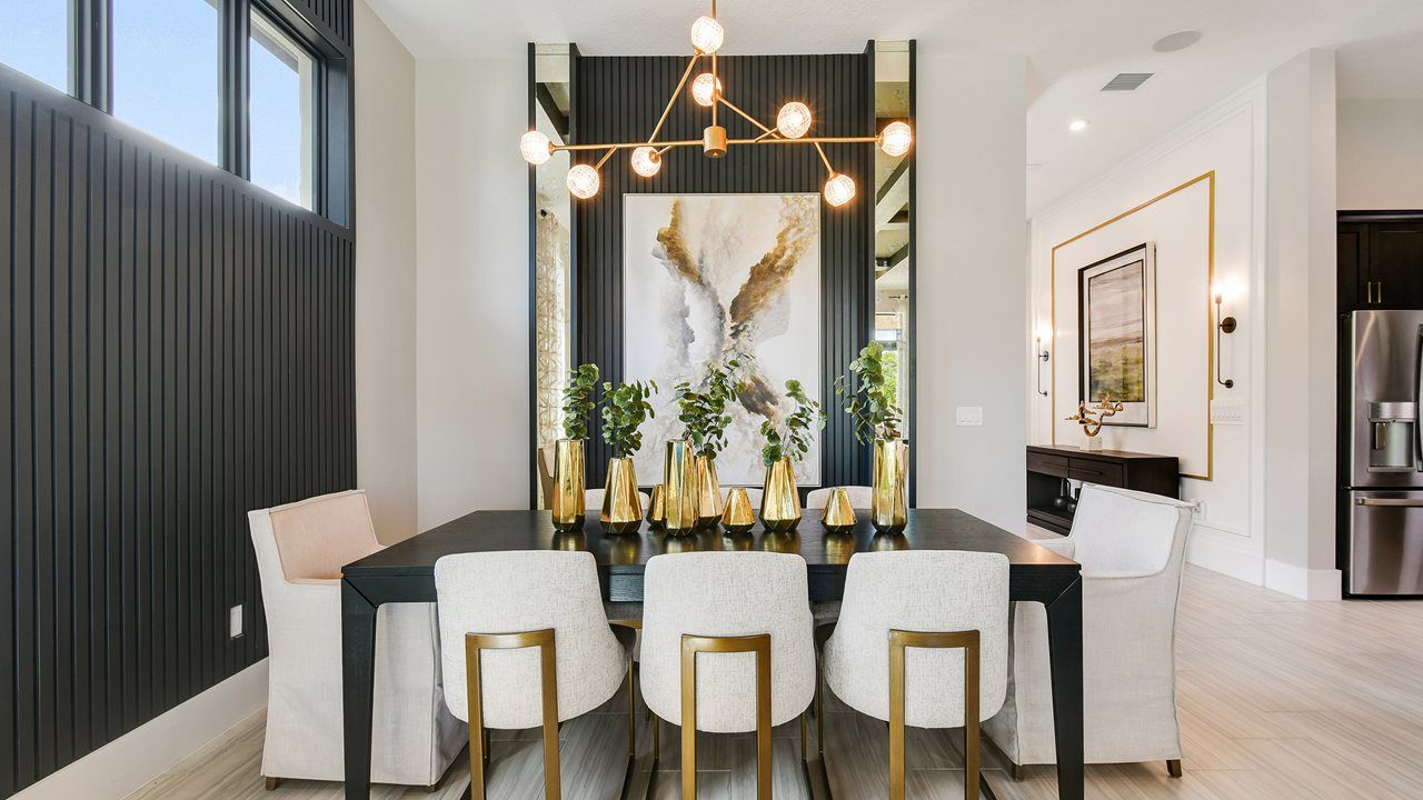 Madison Model | Dining Area