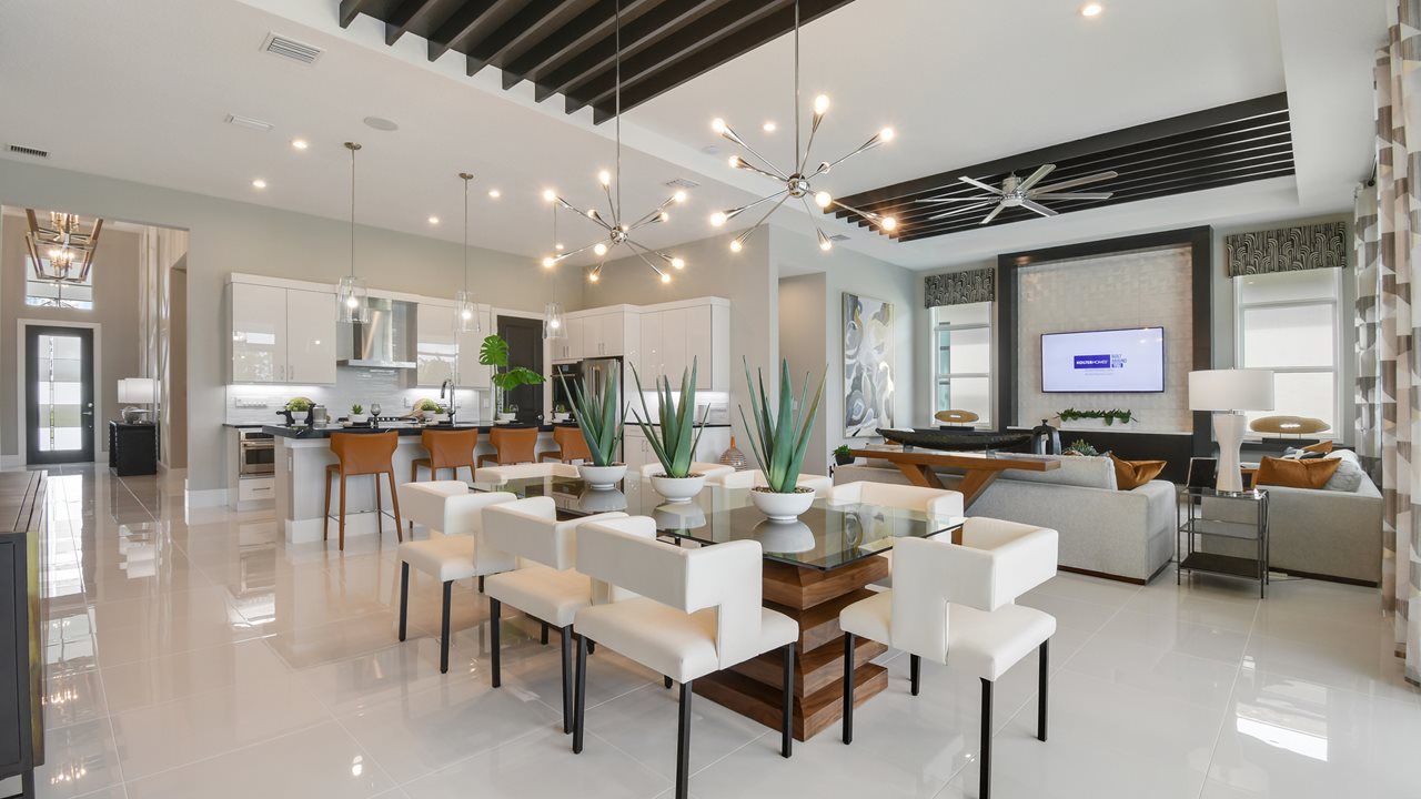 Paige Model | Dining Area