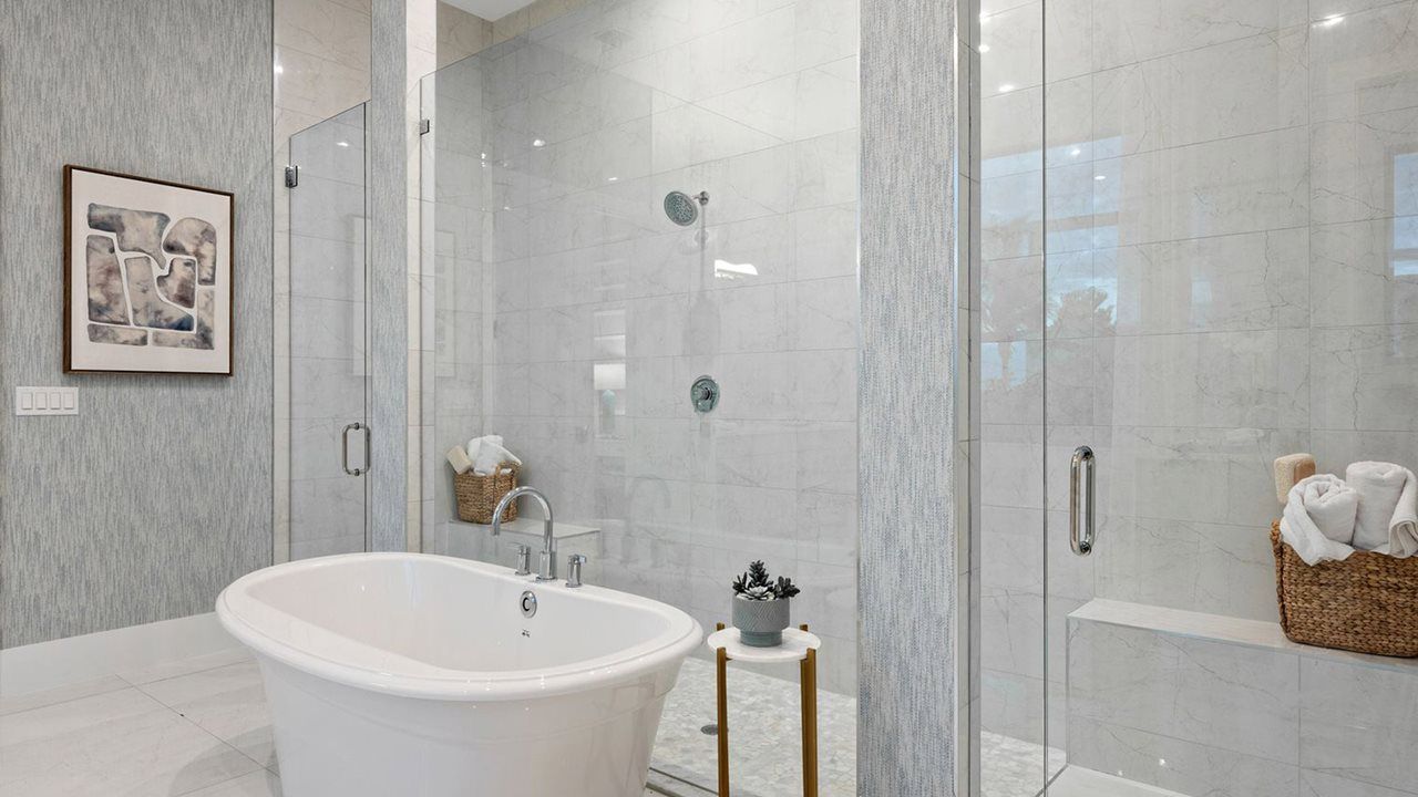 Zara Model Home | Owner's Bath