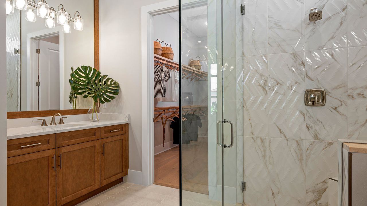 Madison Model Home | Owner's Bath