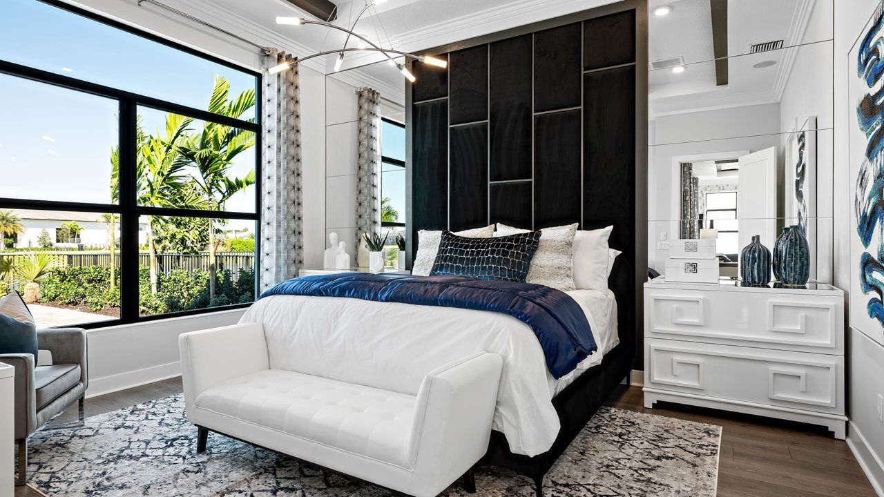 Paige Model Home | Owner's Suite
