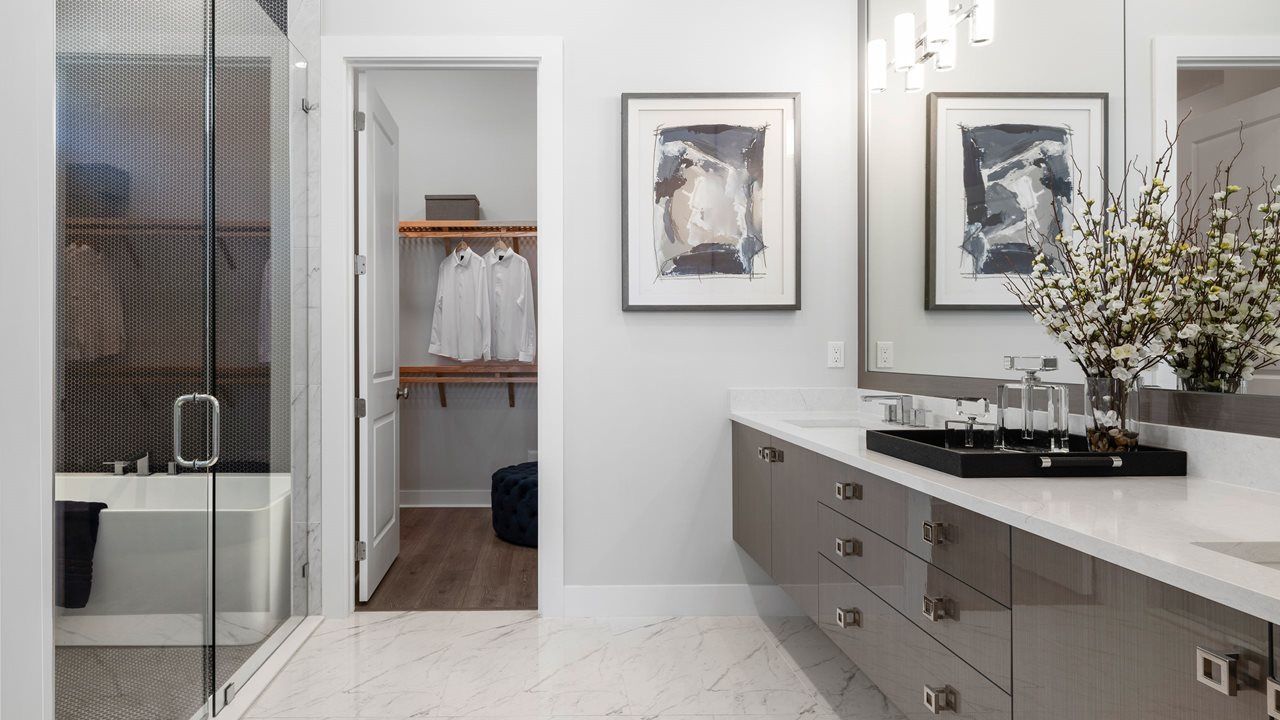 Paige Model Home | Owner's Bath