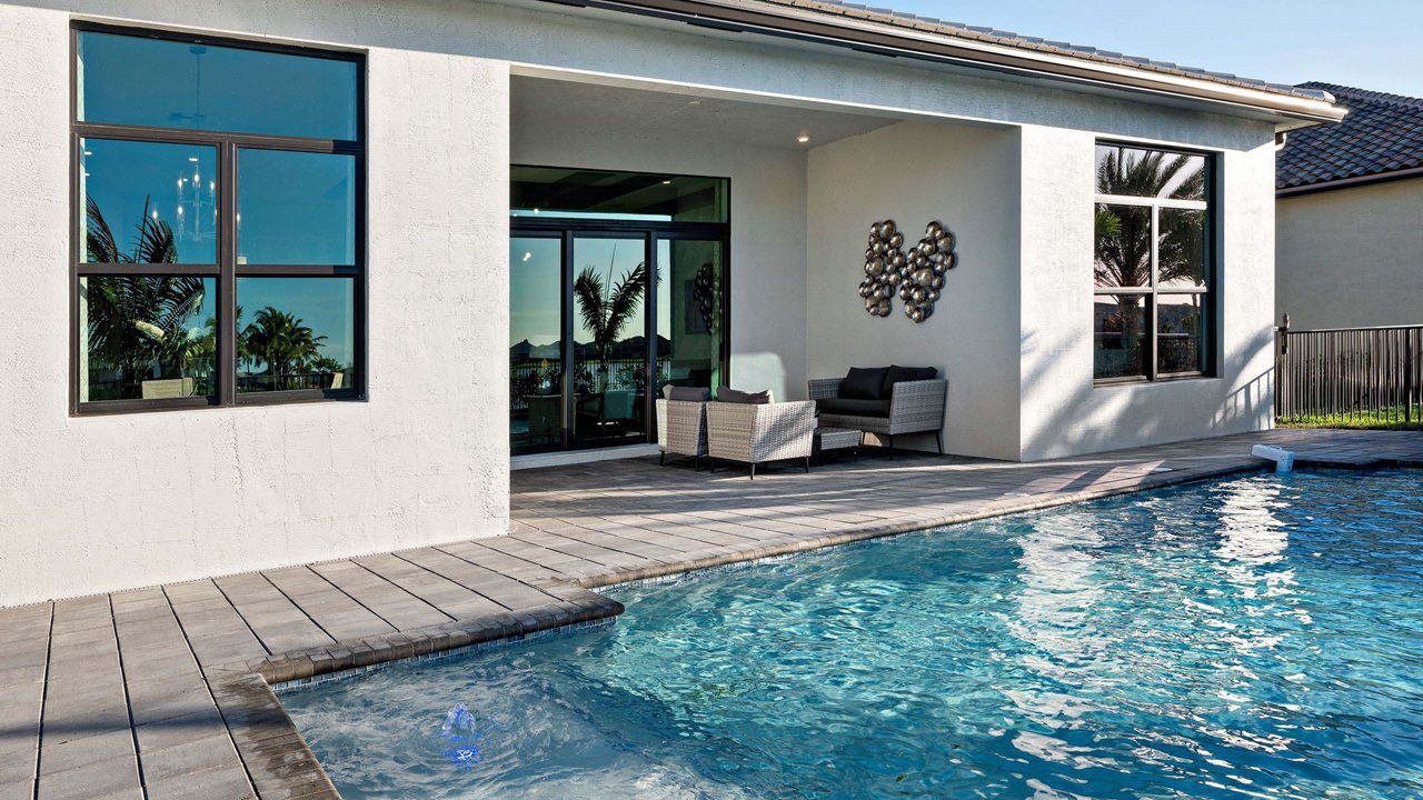 Riley Model Home | Lanai and pool