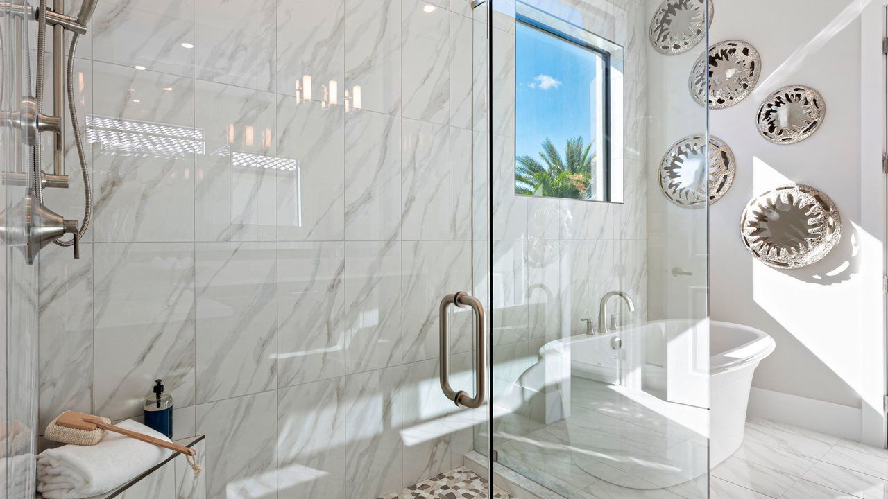 Riley Model Home | Owner's Bath