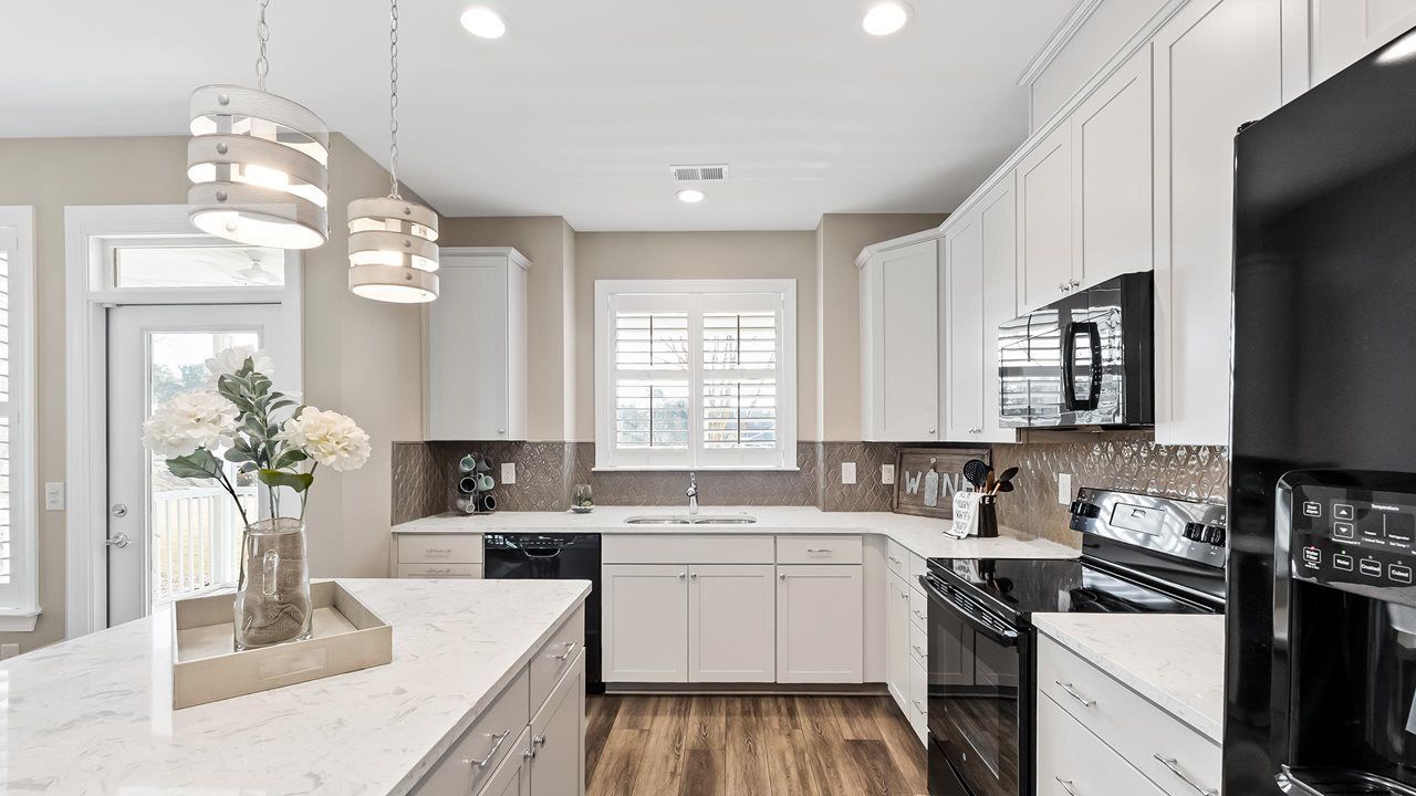 Dogwood Model Home | Kitchen