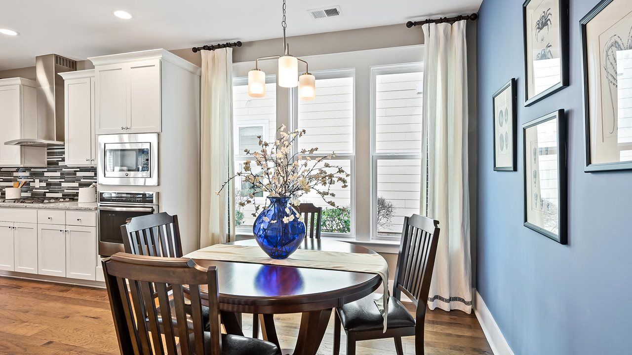 Hickory Model Home | Breakfast Nook