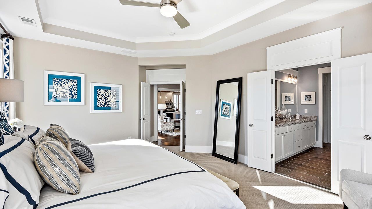 Hickory Model Home | Owner's Suite