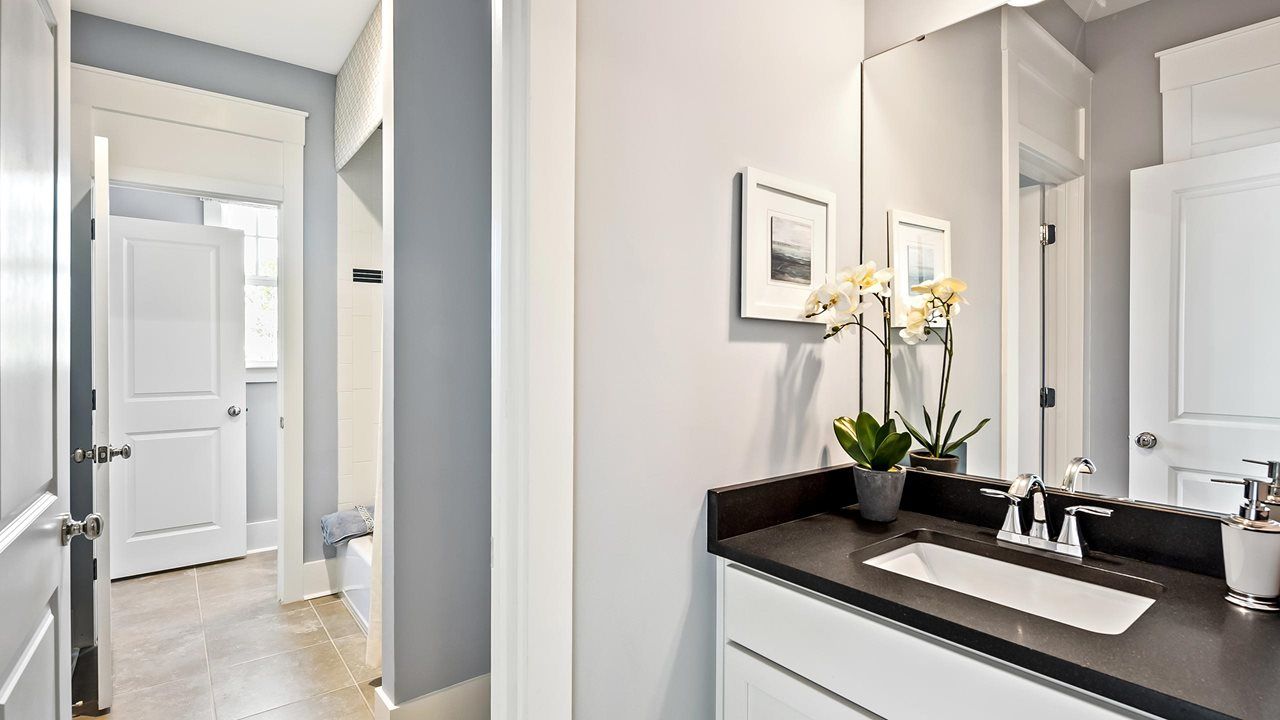 Hickory Model Home | Secondary Bath