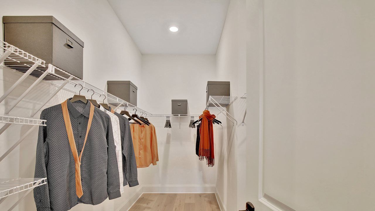 Madison Model |Owner's Closet