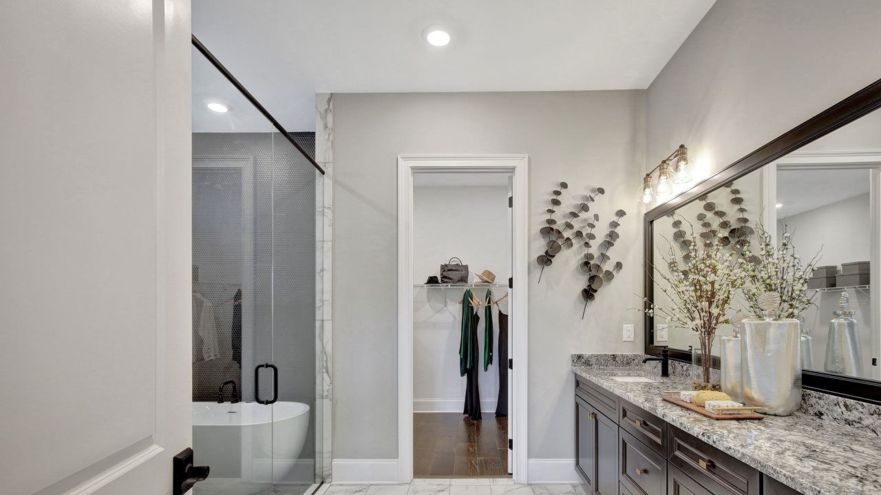Paige Model Home | Owner's Bath
