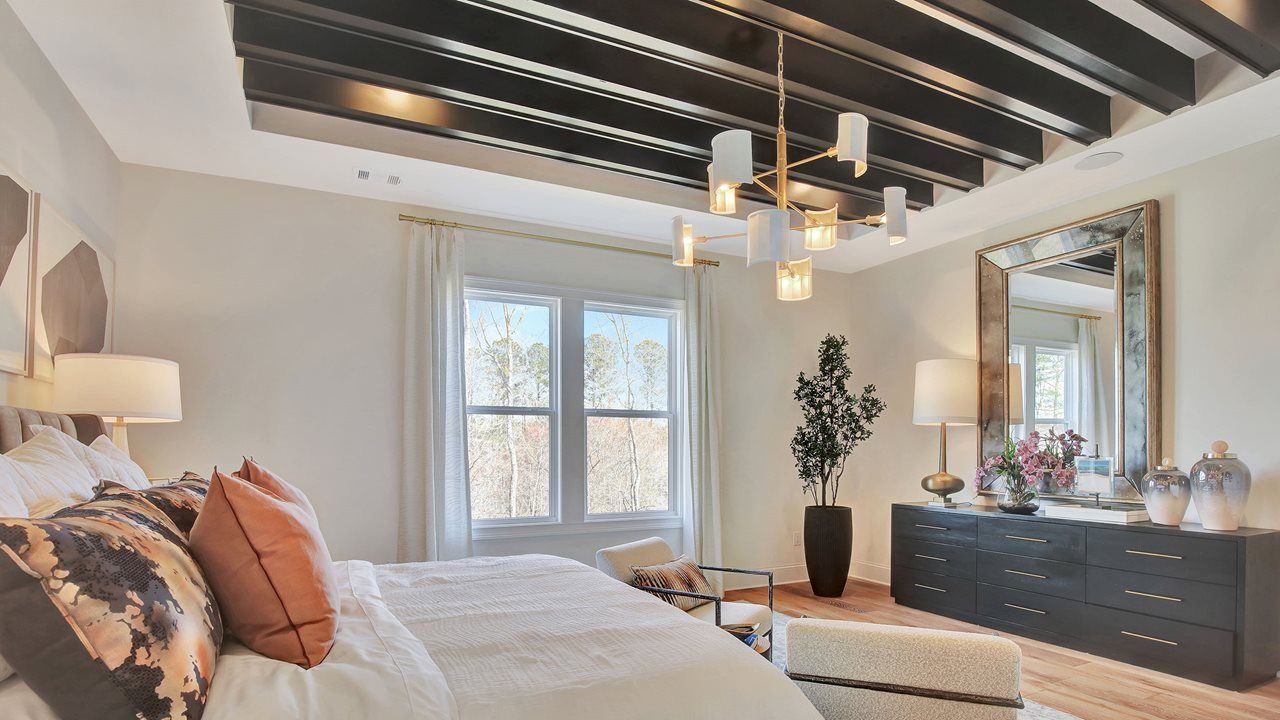 Valerie Model Home | Owner's Suite