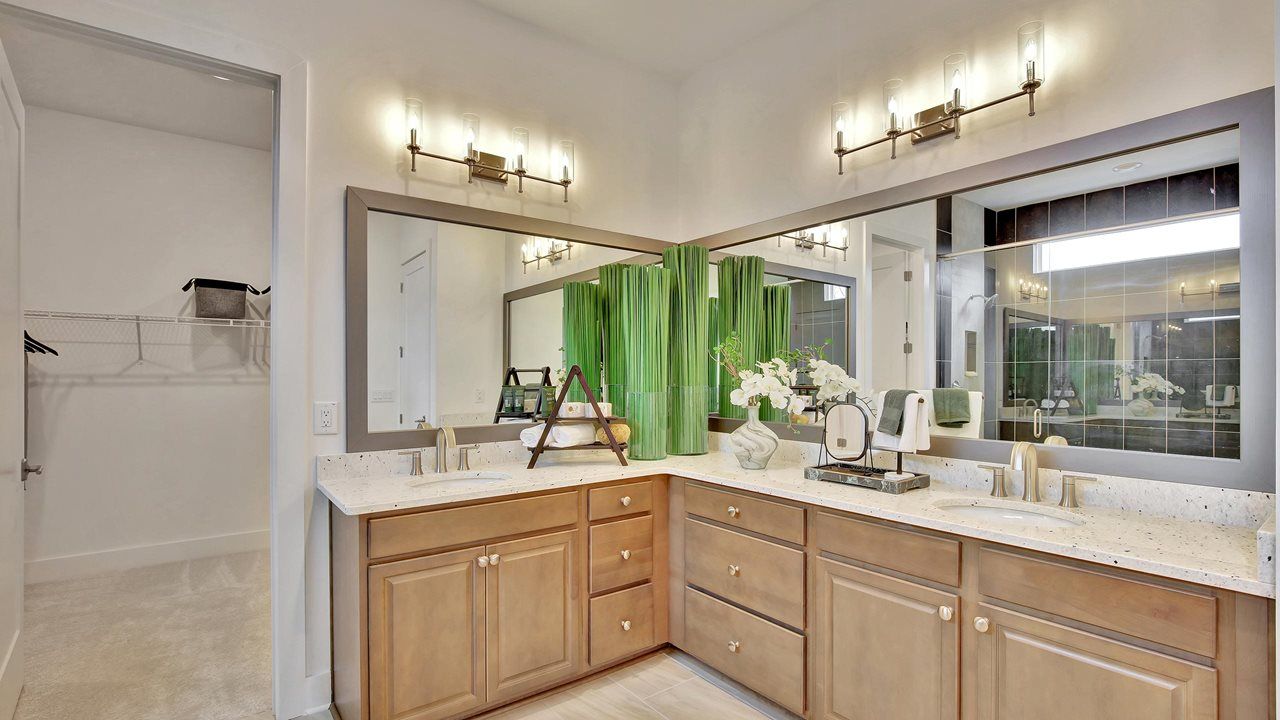 Riley Model Home | Owner's Bath