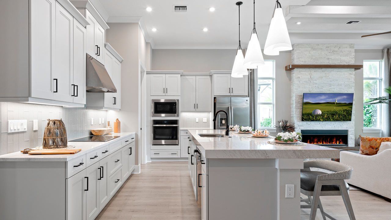 Lilia Model | Island Kitchen