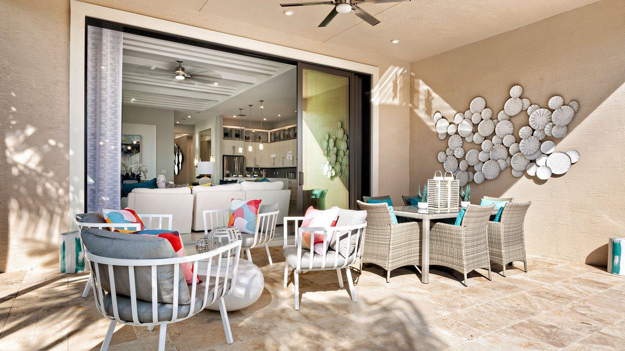 Madison Model | Lanai