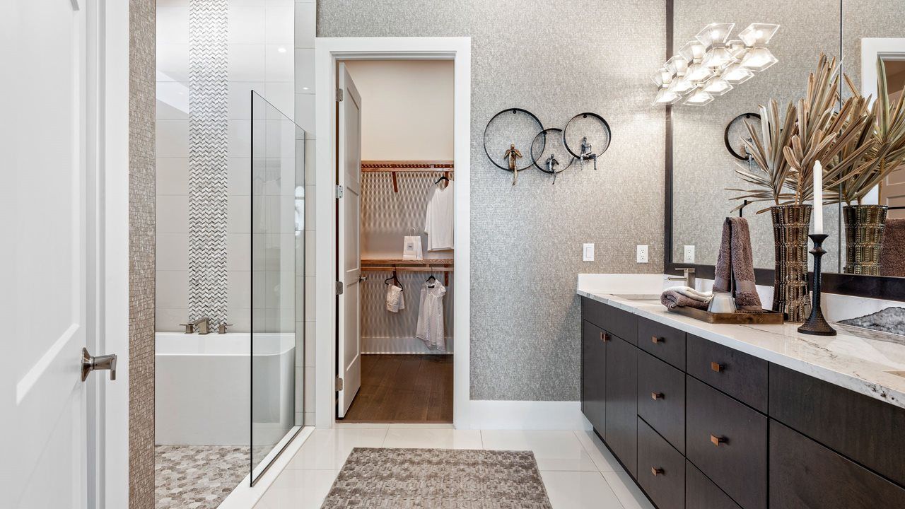 Paige Model | Owner's Bath