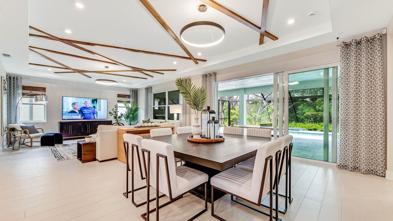 Pearl Model | Dining