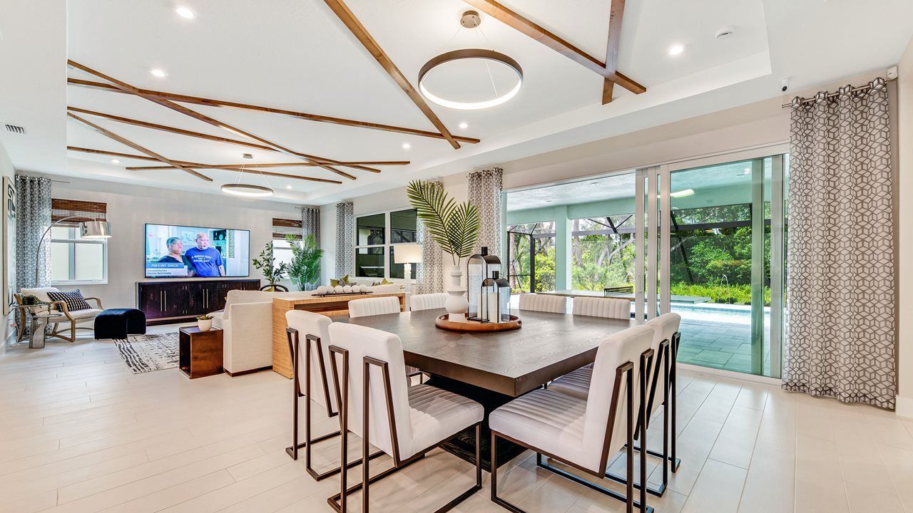 Pearl Model | Dining